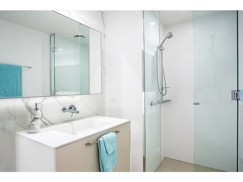 57/27 Cunningham Street, Newstead QLD 4006