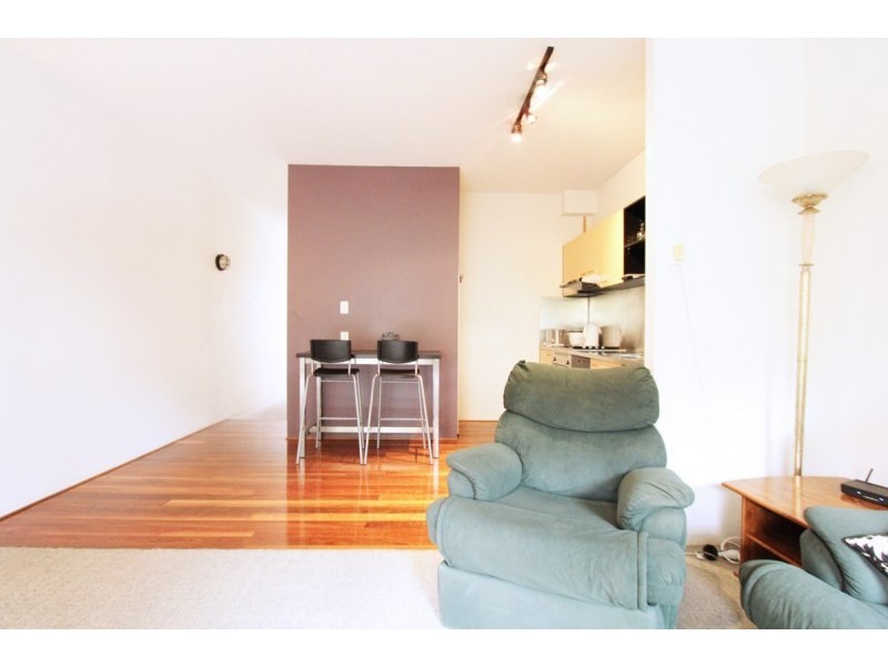 139 Commercial Road, Teneriffe QLD 4005