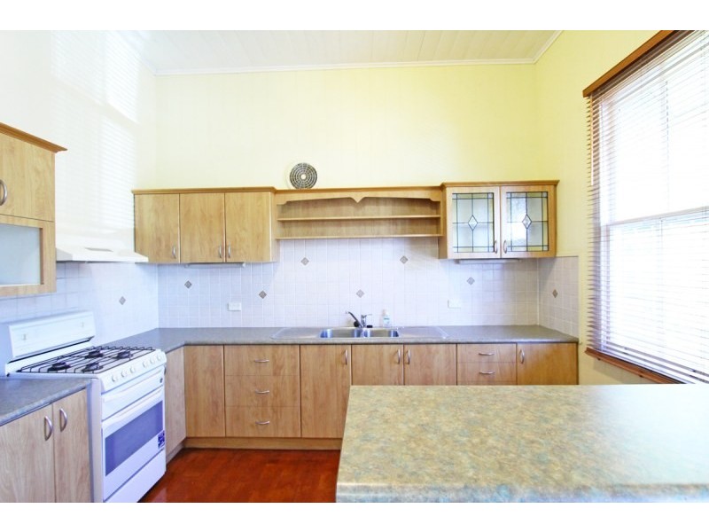 16 Lisson Grove, Wooloowin QLD 4030