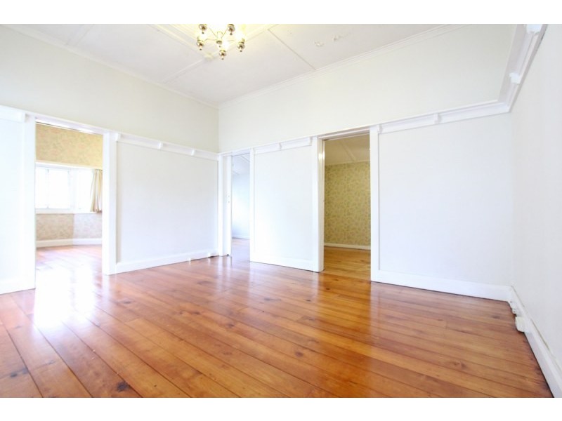 27 Huxham Street, Auchenflower QLD 4066