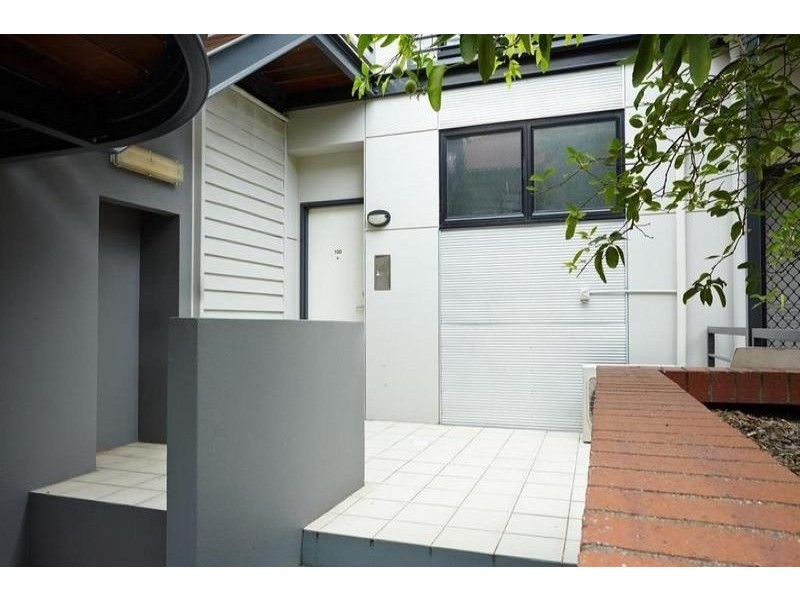 139 Commercial Road, Teneriffe QLD 4005