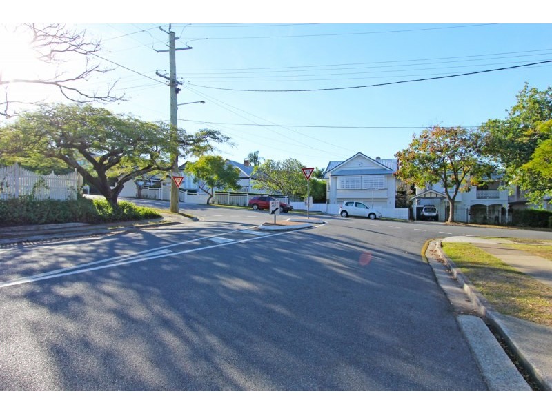 2/93 Riverton Street, Clayfield QLD 4011