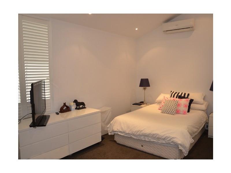 22/1 Newstead Avenue, Newstead QLD 4006