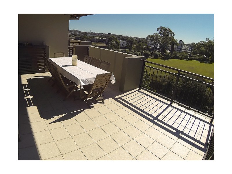 22/1 Newstead Avenue, Newstead QLD 4006