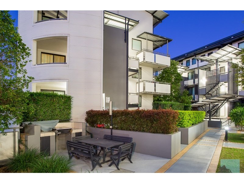 131/139 Commercial Road, Teneriffe QLD 4005