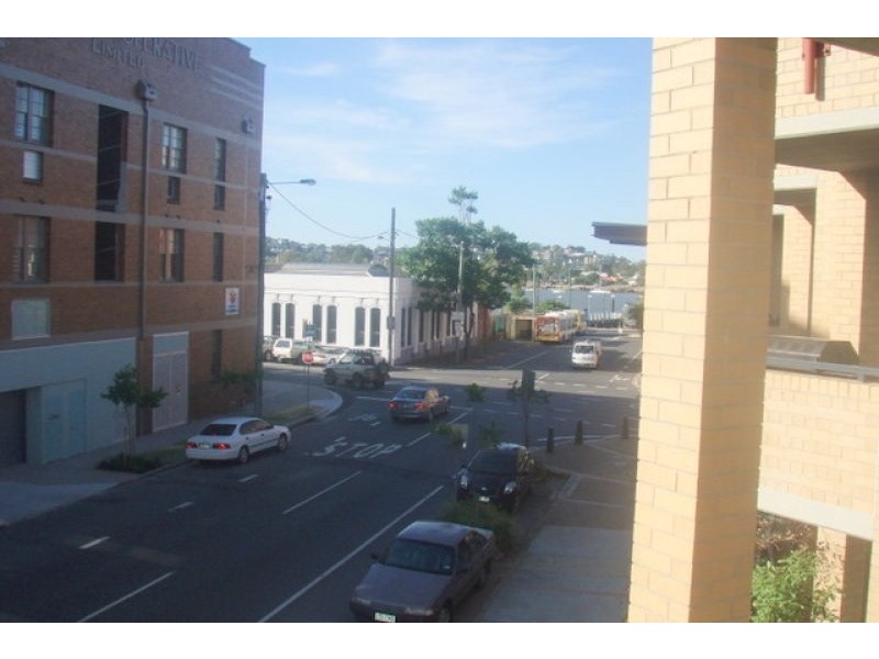 139 Commercial Road, Teneriffe QLD 4005