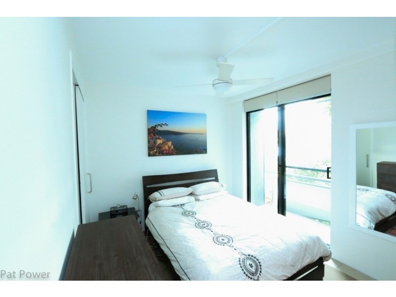 139 Commercial Road, Teneriffe QLD 4005