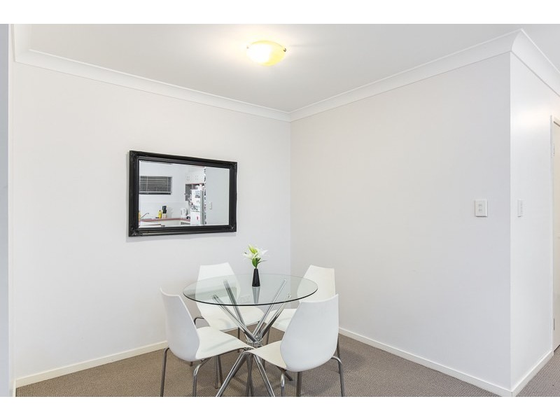 6/55 Miles Street, Clayfield QLD 4011