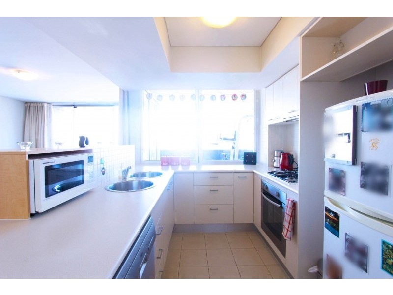 10/153 Lambert Street, Kangaroo Point QLD 4169