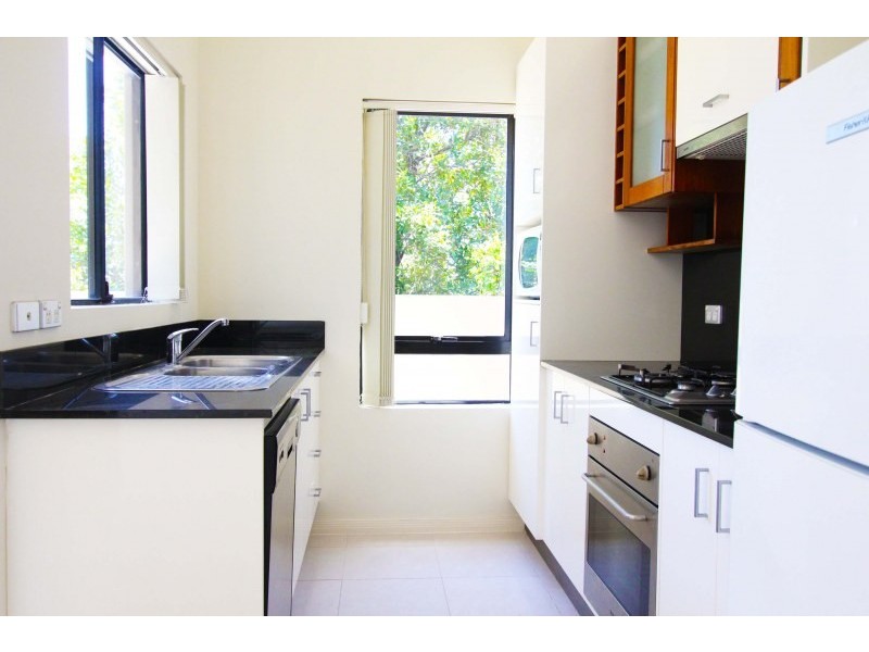 11/233 Gympie Road, Kedron QLD 4031