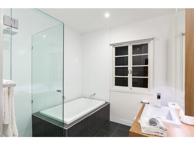 54 Wongara Street, Clayfield QLD 4011