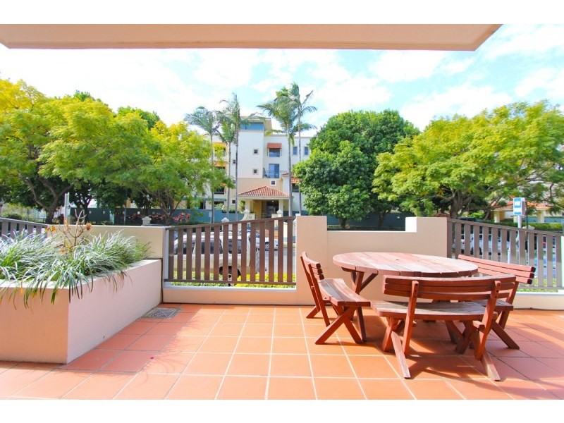 3/15 Newstead Avenue, Newstead QLD 4006