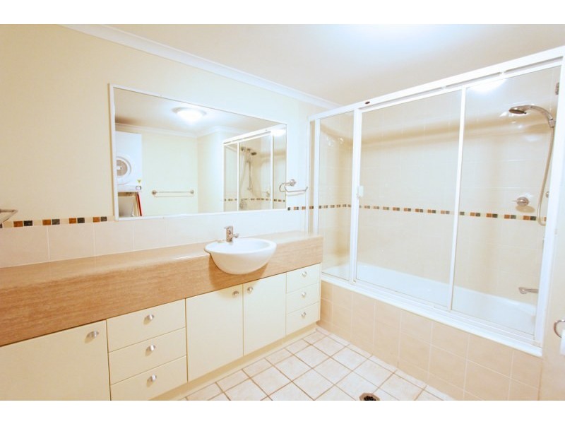 3/15 Newstead Avenue, Newstead QLD 4006