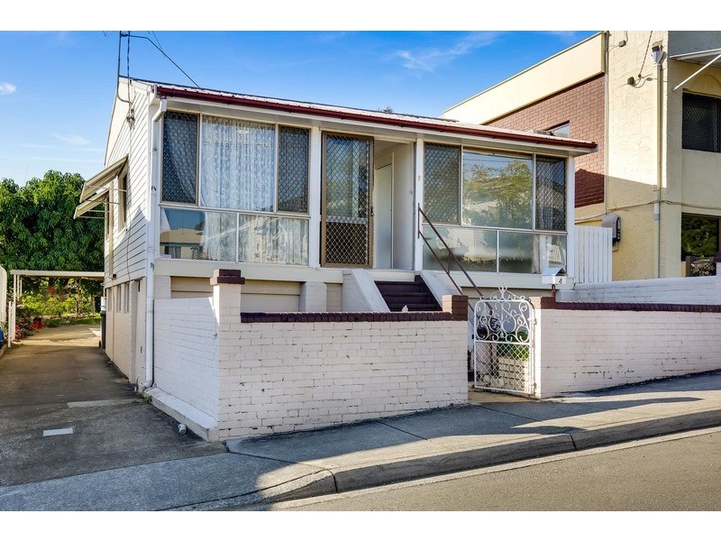 4 Abingdon Street, Woolloongabba QLD 4102