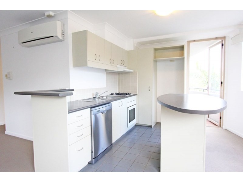 26/32 Newstead Terrace, Newstead QLD 4006