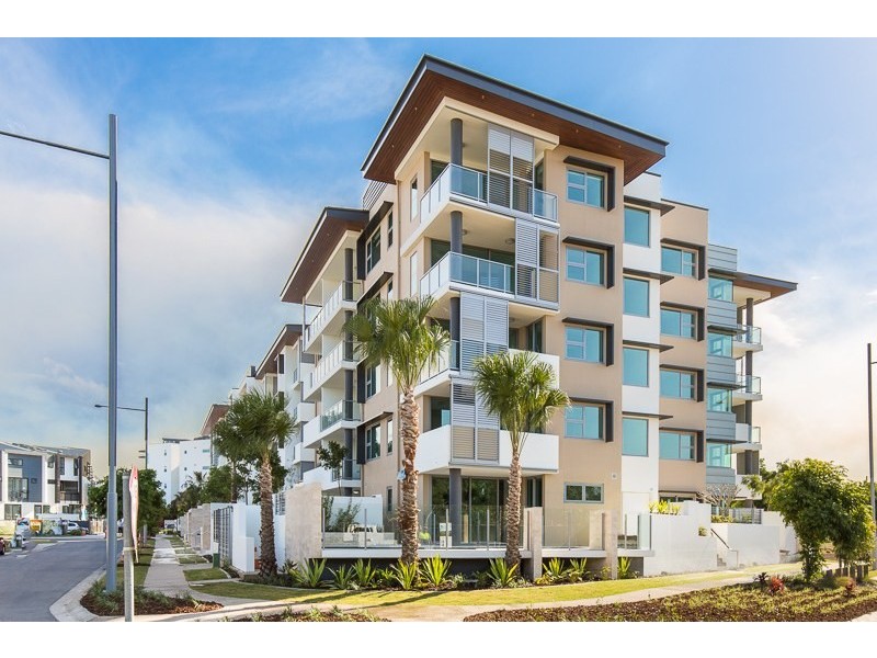 311 MacArthur Avenue, Hamilton QLD 4007