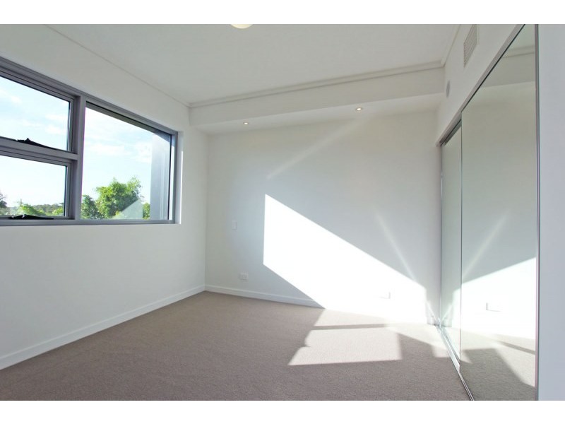 311 MacArthur Avenue, Hamilton QLD 4007