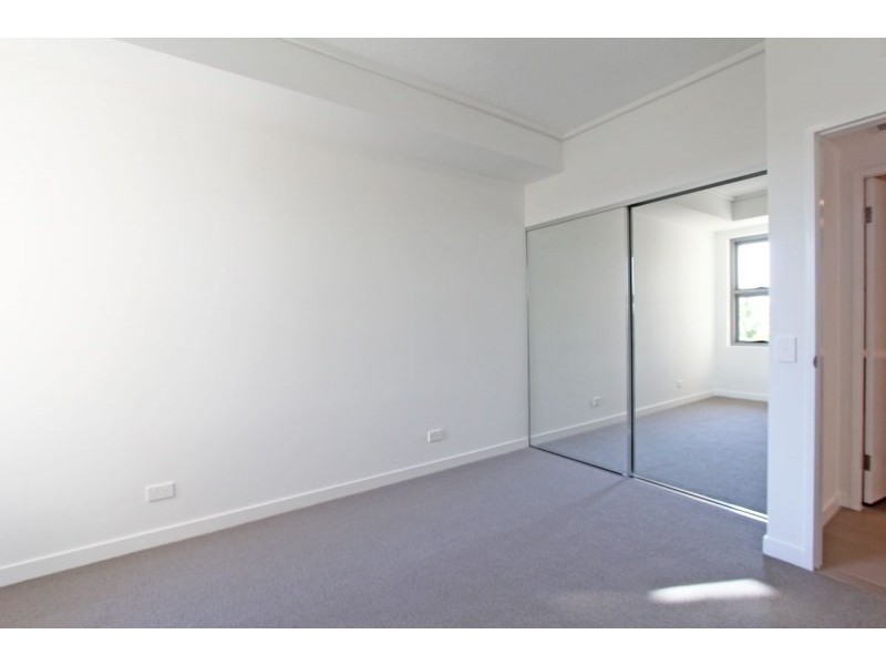 311 MacArthur Avenue, Hamilton QLD 4007