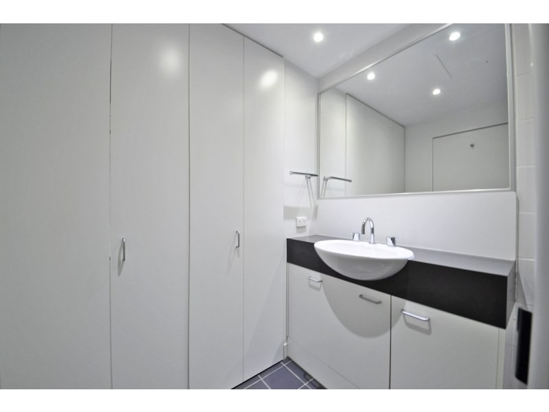 224/71 Beeston Street, Teneriffe QLD 4005