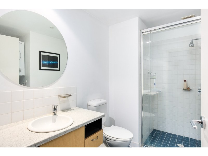 8/139 Commercial Rd., Teneriffe QLD 4005