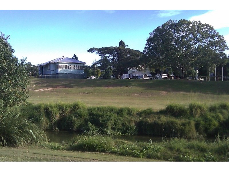 67 Fifth Avenue, Kedron QLD 4031