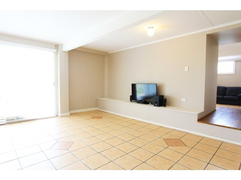 12 Grove Avenue, Arana Hills QLD 4054