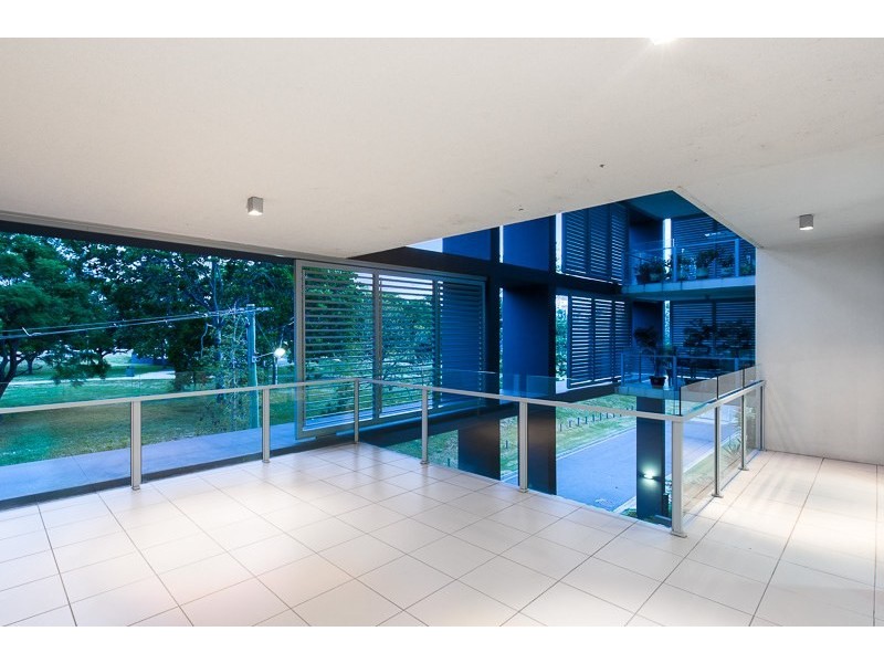 212/23 Parkland Street, Nundah QLD 4012