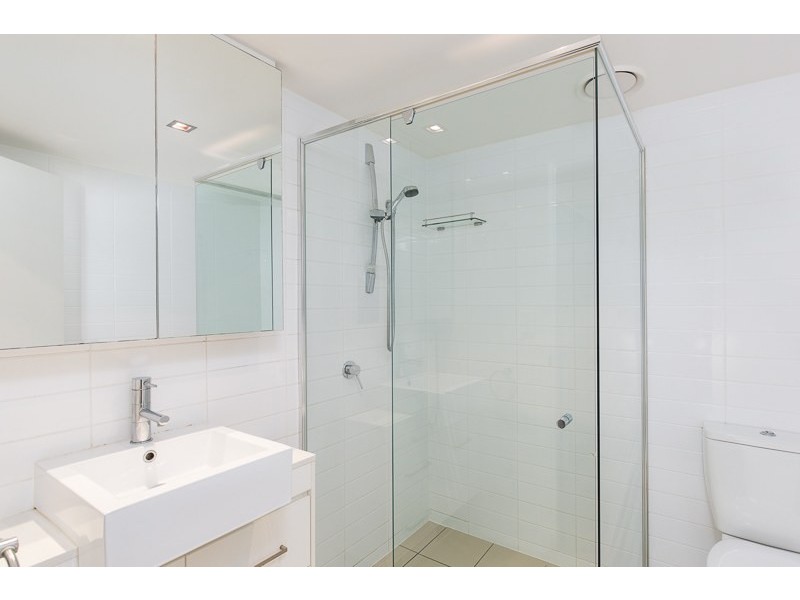 212/23 Parkland Street, Nundah QLD 4012