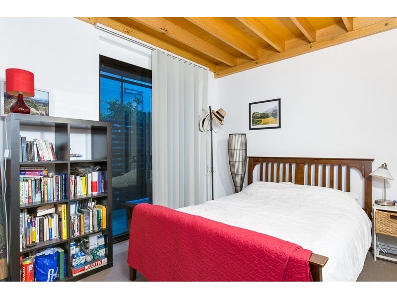 139 Commercial Road, Teneriffe QLD 4005