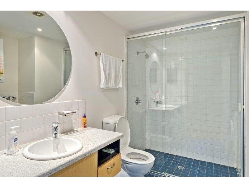 139 Commercial Road, Teneriffe QLD 4005