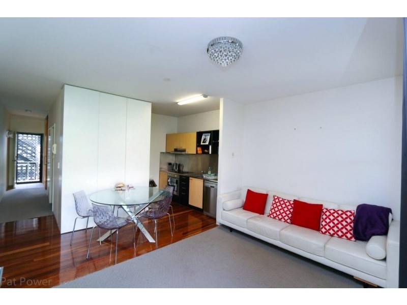 139 Commercial Road, Teneriffe QLD 4005