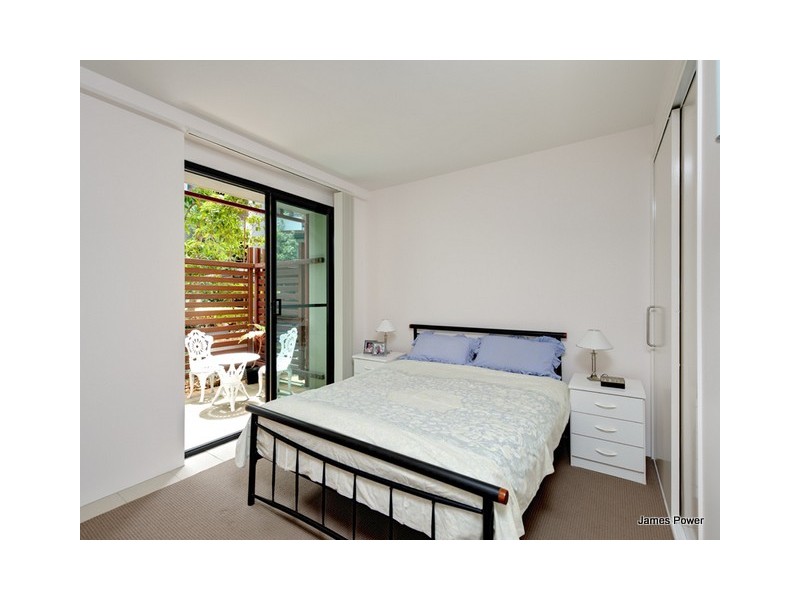 139 Commercial Road, Teneriffe QLD 4005