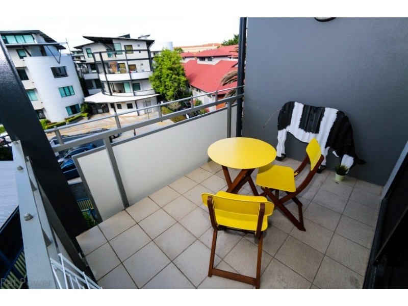 139 Commercial Road, Teneriffe QLD 4005