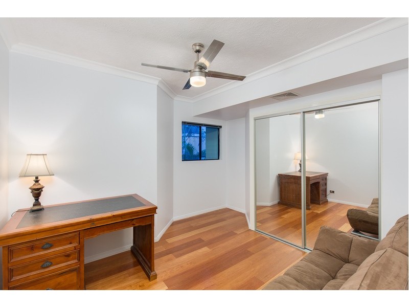 11/9 Newstead Avenue, Newstead QLD 4006