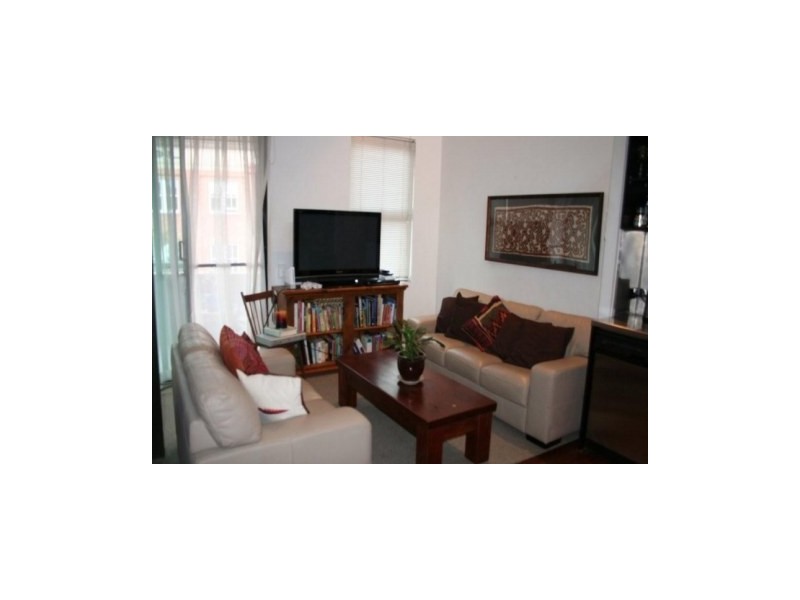 139 Commercial Road, Teneriffe QLD 4005