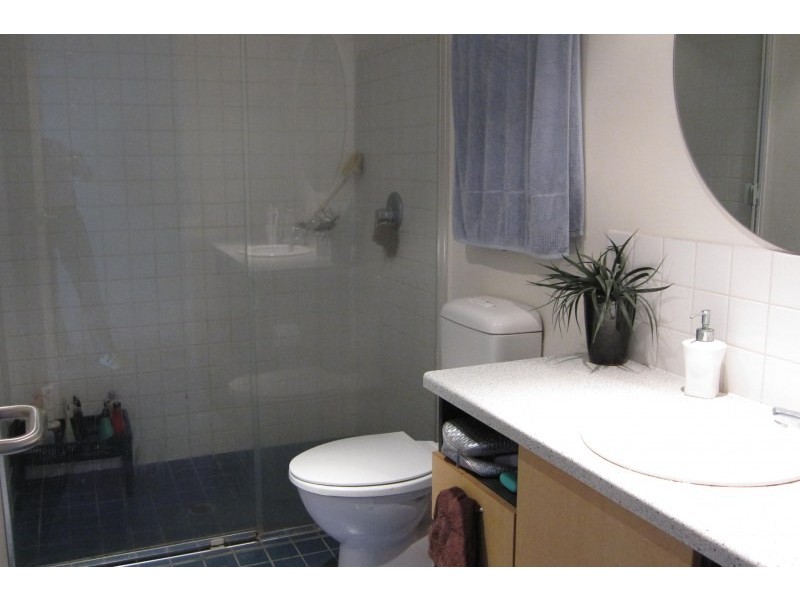 139 Commercial Road, Teneriffe QLD 4005