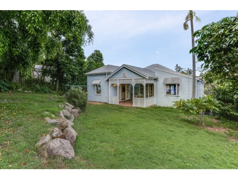 44 Gracemere Street, Newmarket QLD 4051