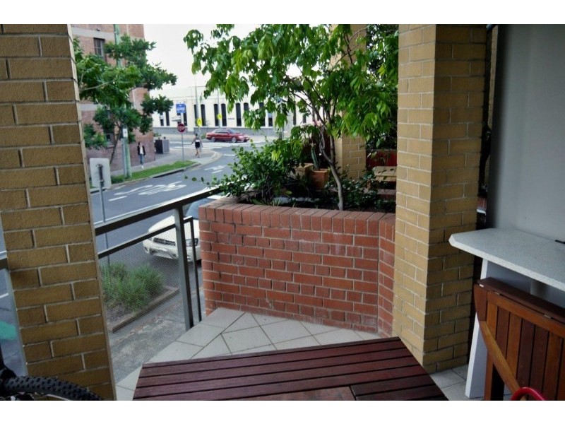 9/139 Commercial Road, Teneriffe QLD 4005