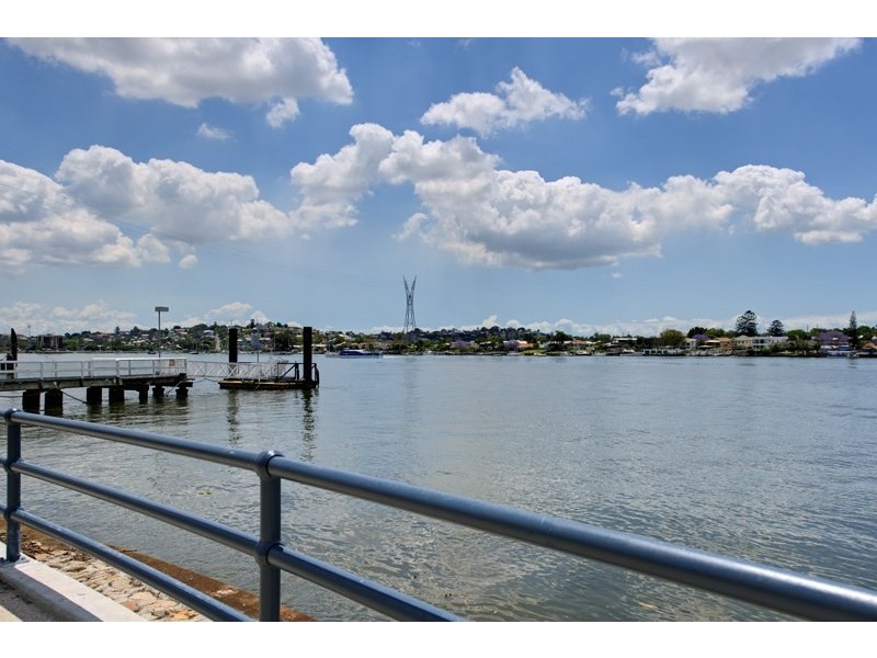 139 Commercial Road, Teneriffe QLD 4005