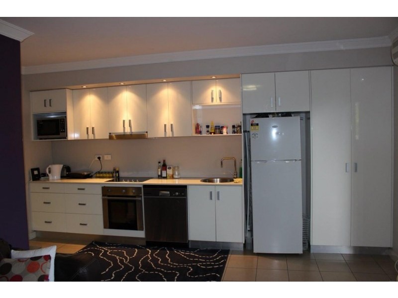 204 Wellington Road, Kangaroo Point QLD 4169
