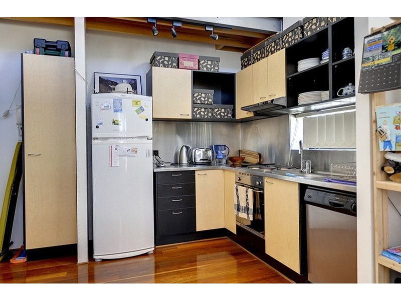 139 Commercial Road, Teneriffe QLD 4005