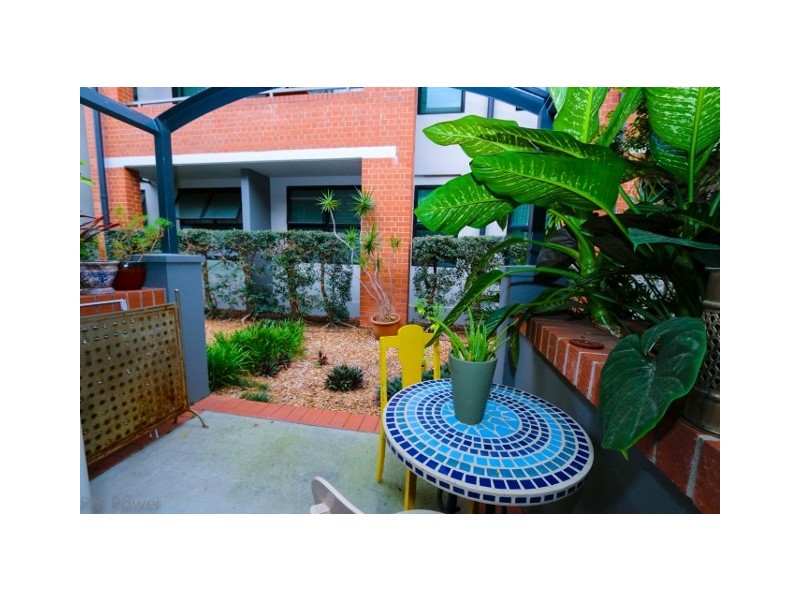 139 Commercial Road, Teneriffe QLD 4005