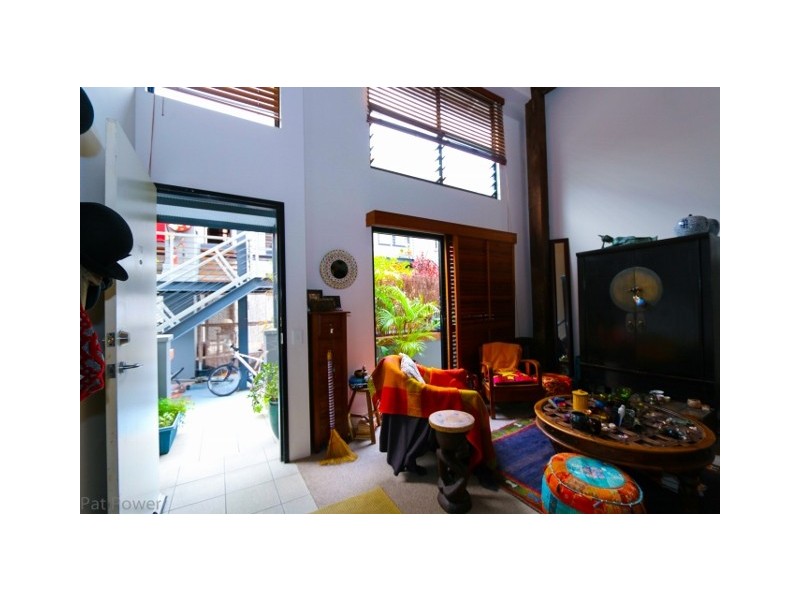 139 Commercial Road, Teneriffe QLD 4005