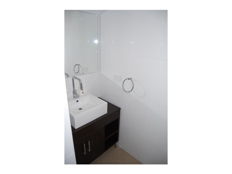 204 Wellington Road, Kangaroo Point QLD 4169