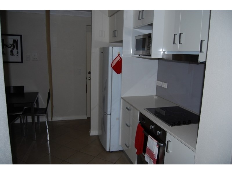 204 Wellington Road, Kangaroo Point QLD 4169