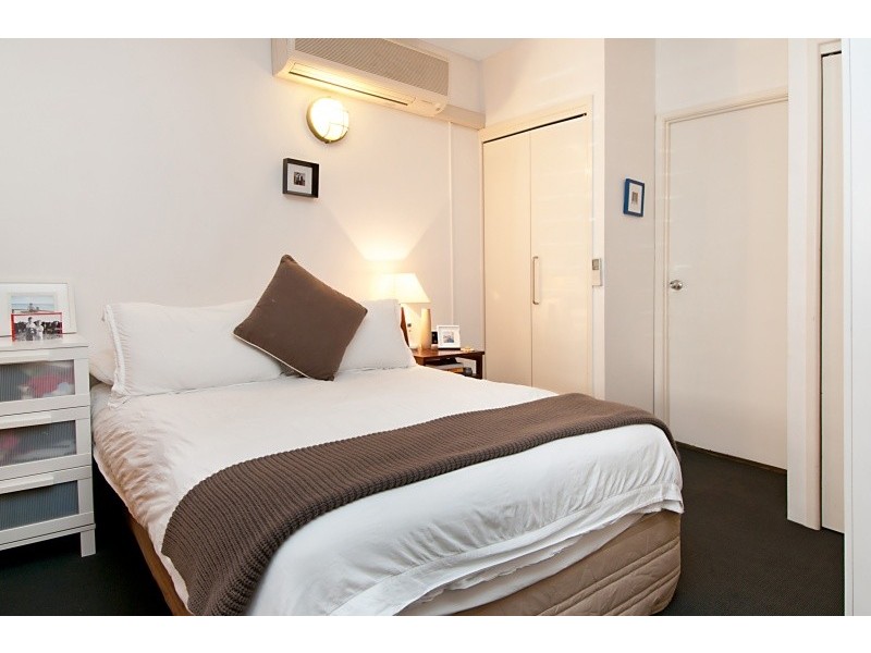 139 Commercial Road, Teneriffe QLD 4005