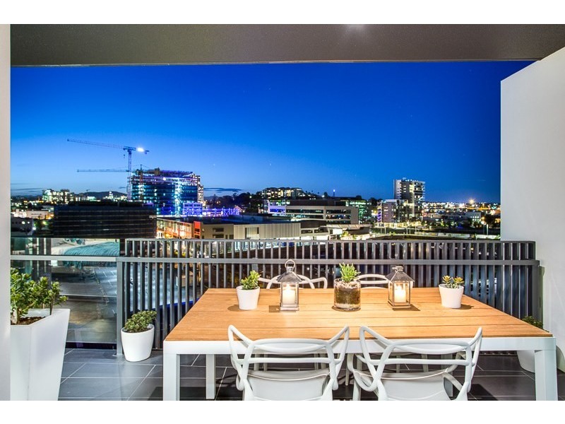 902/53 Wyandra Street, Teneriffe QLD 4005