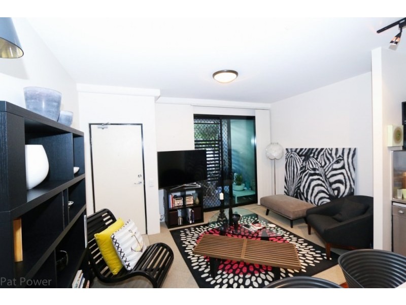 139 Commercial Road, Teneriffe QLD 4005