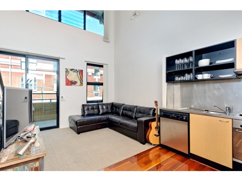 139 Commercial Road, Teneriffe QLD 4005