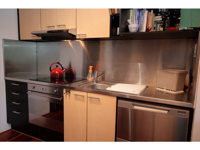 139 Commercial Road, Teneriffe QLD 4005